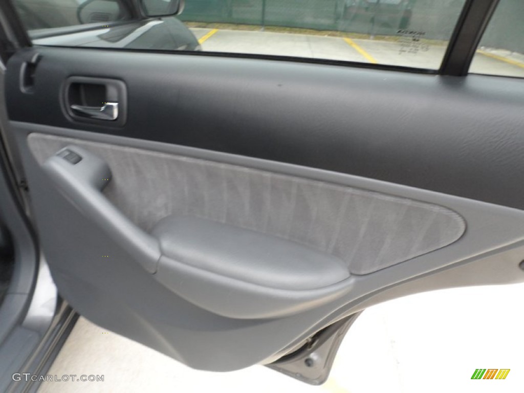 2004 Civic EX Sedan - Magnesium Metallic / Gray photo #22