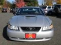 2000 Silver Metallic Ford Mustang V6 Coupe  photo #3