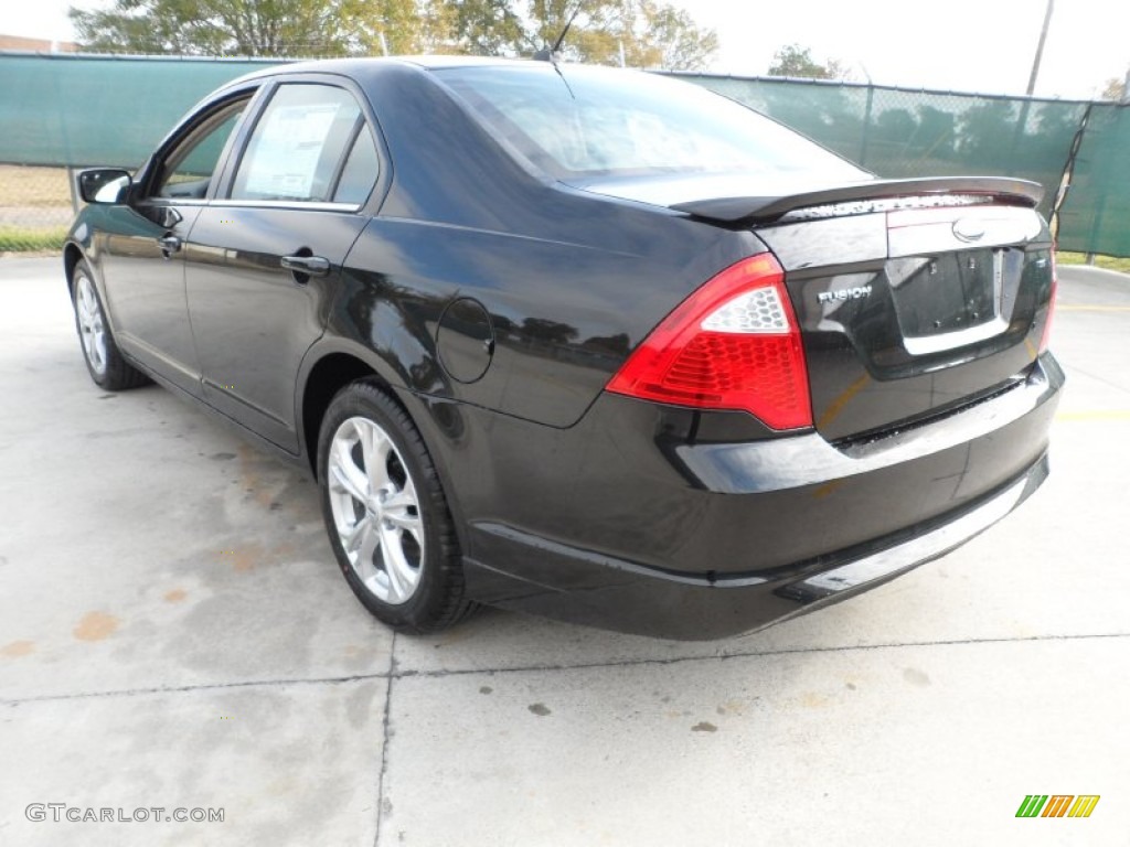 2012 Fusion SE - Tuxedo Black Metallic / Charcoal Black photo #5