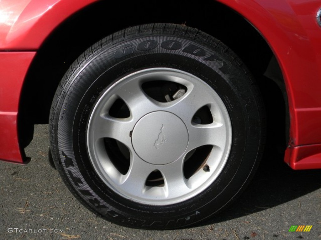 1999 Mustang V6 Coupe - Laser Red Metallic / Dark Charcoal photo #6