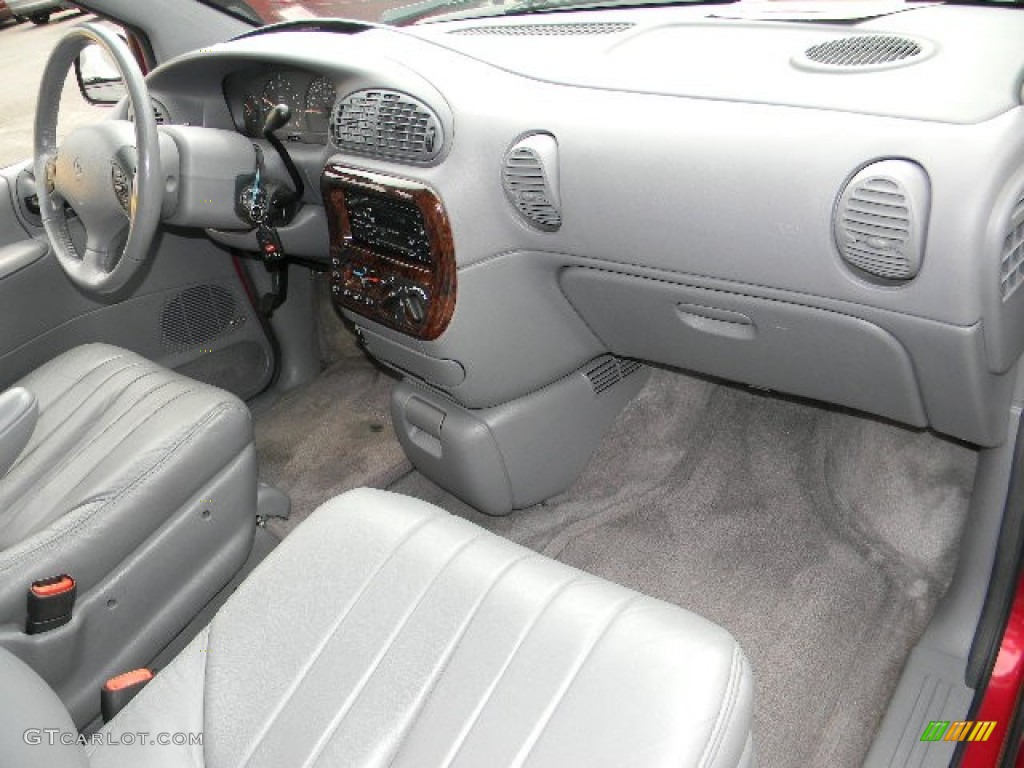 1996 Chrysler Town & Country LX Gray Dashboard Photo #58063130