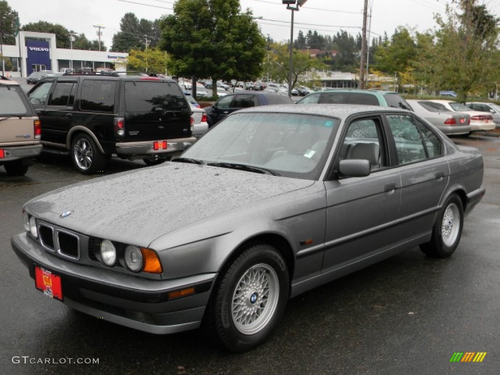 1995 BMW 5 Series 530i Sedan Exterior Photos