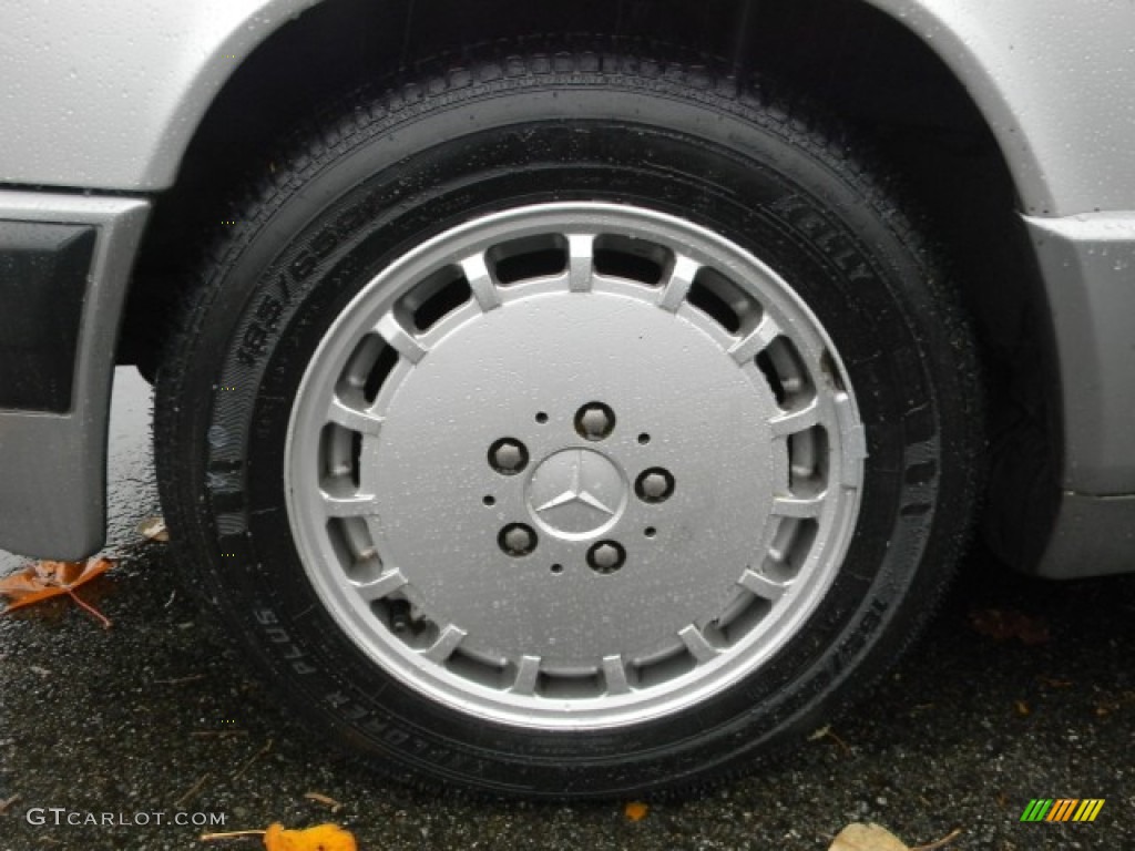1993 Mercedes-Benz 190 Class 190E 2.6 Wheel Photo #58063609