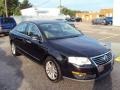 Deep Black - Passat Lux Sedan Photo No. 1