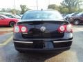 Deep Black - Passat Lux Sedan Photo No. 5