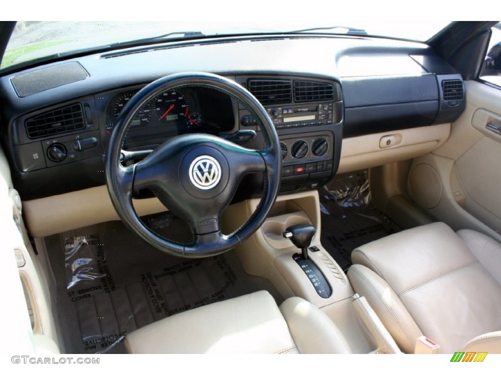 2002 Cabrio GLX - Black / Beige photo #63