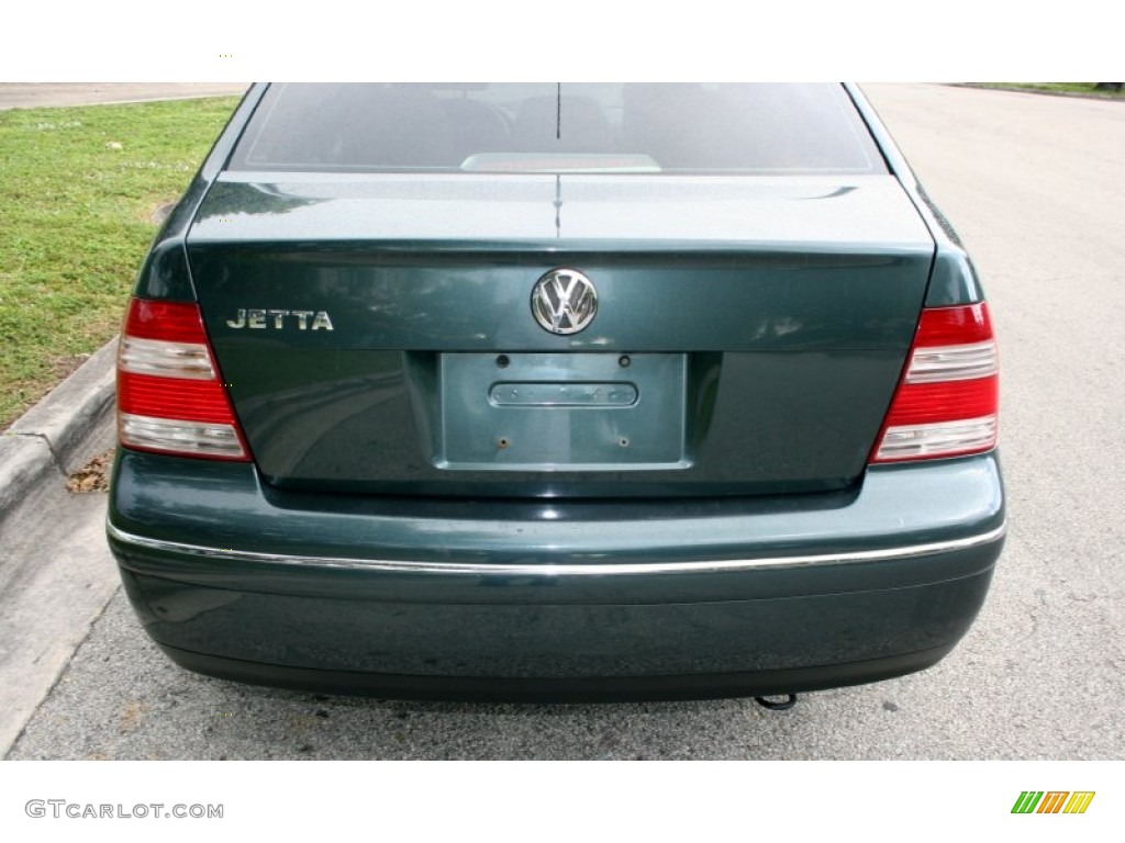 2004 Jetta GL Sedan - Alaska Green Metallic / Beige photo #22