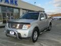 2006 Radiant Silver Nissan Frontier LE Crew Cab 4x4  photo #1