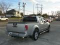 2006 Radiant Silver Nissan Frontier LE Crew Cab 4x4  photo #3