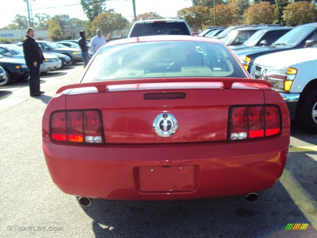 2006 Mustang V6 Premium Coupe - Torch Red / Dark Charcoal photo #3