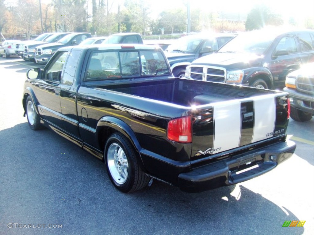 2003 S10 Xtreme Extended Cab - Black Onyx / Medium Gray photo #4