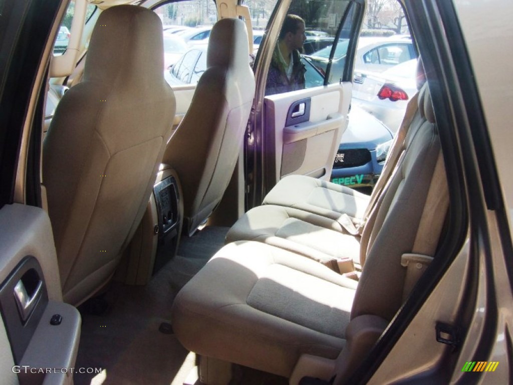 2003 Expedition XLT - Arizona Beige Metallic / Medium Parchment photo #4