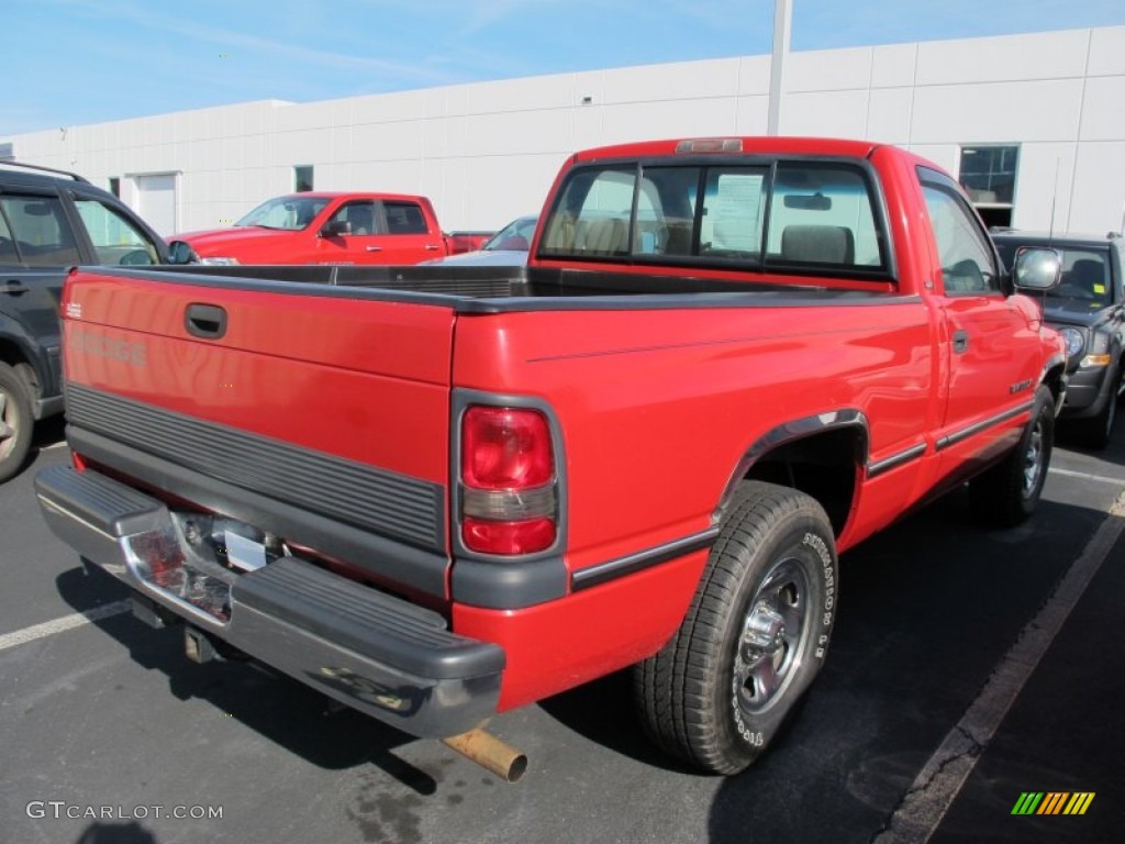 1995 Ram 1500 Regular Cab - Poppy Red / Gray photo #3