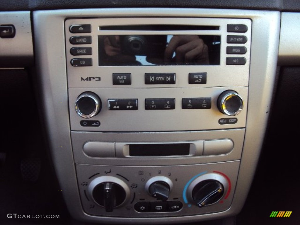 2005 Chevrolet Cobalt SS Supercharged Coupe Audio System Photo #58075860