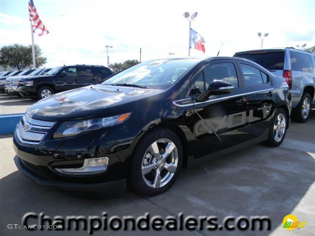 Black Chevrolet Volt