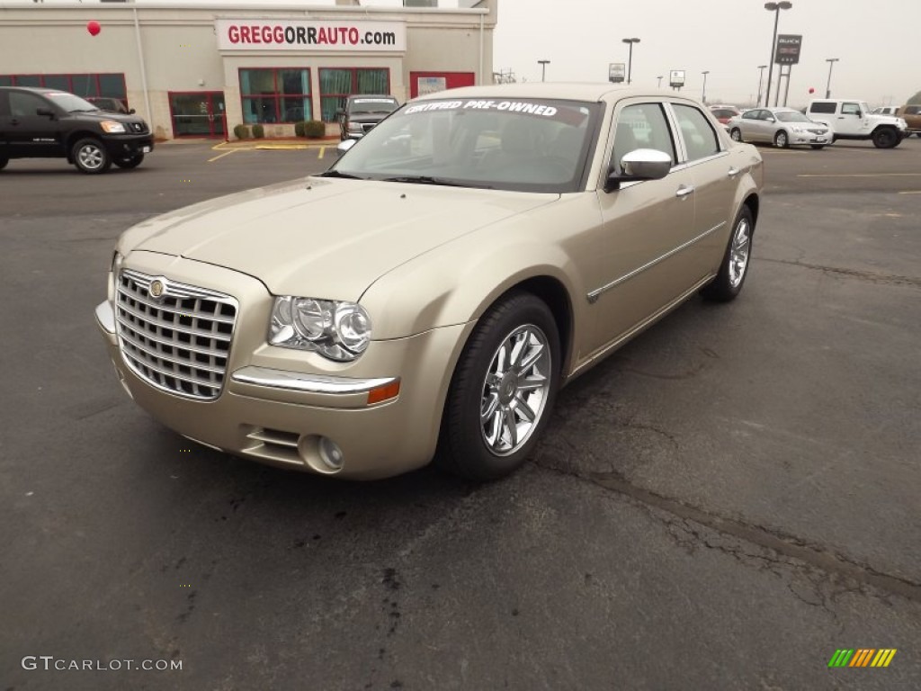 Linen Gold Metallic Chrysler 300