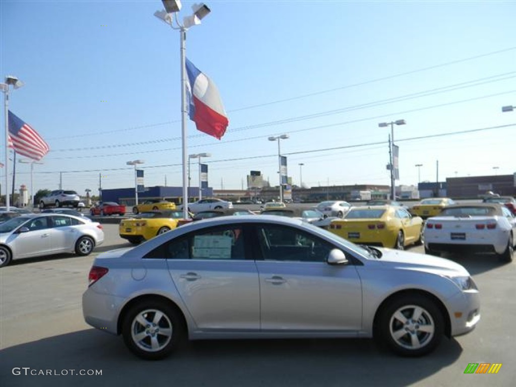 2011 Cruze LT - Silver Ice Metallic / Medium Titanium photo #3