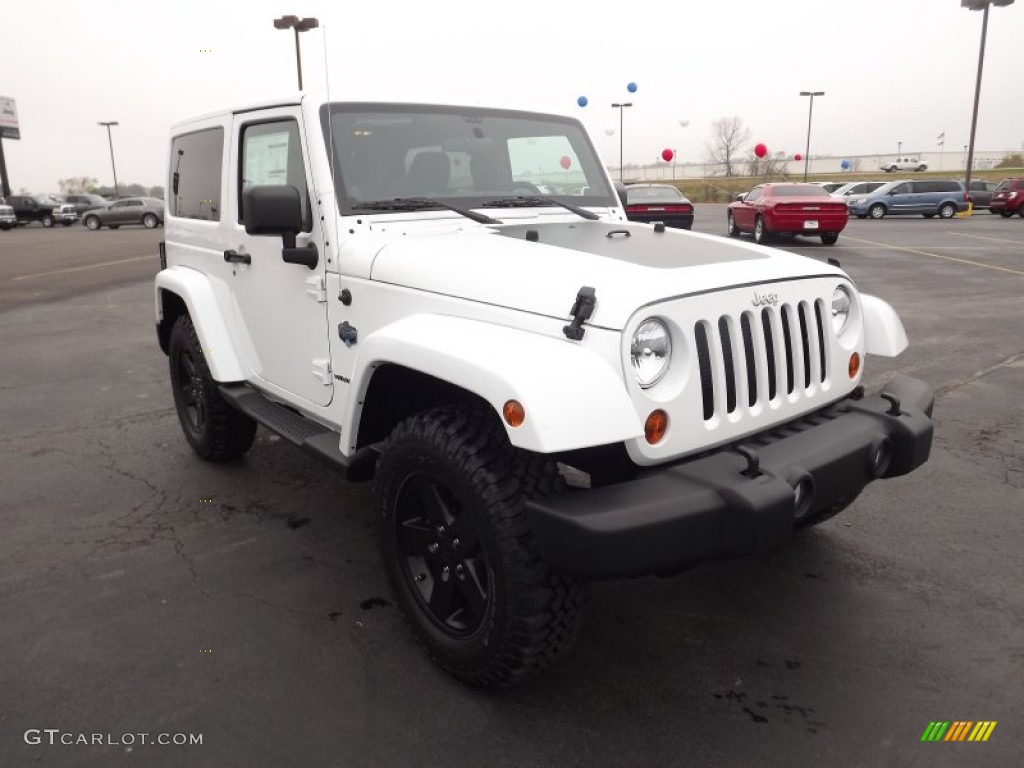 2012 Wrangler Sahara Arctic Edition 4x4 - Bright White / Black with Polar White Accents/Orange Stitching photo #3