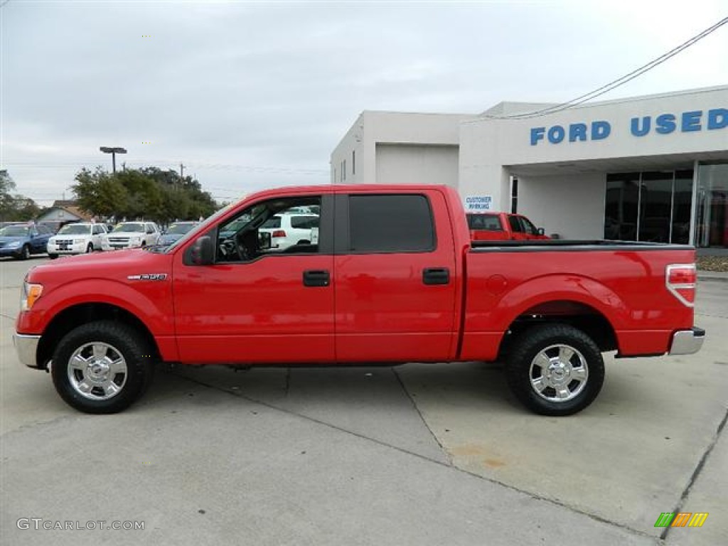 2010 F150 XLT SuperCrew - Vermillion Red / Medium Stone photo #8