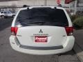 2008 Dover White Pearl Mitsubishi Endeavor SE AWD  photo #4