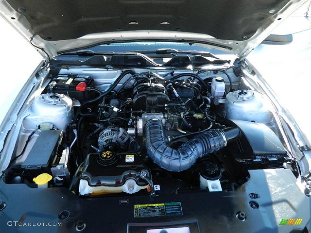 2010 Mustang V6 Coupe - Brilliant Silver Metallic / Stone photo #24