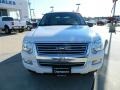 2008 White Suede Ford Explorer XLT  photo #2
