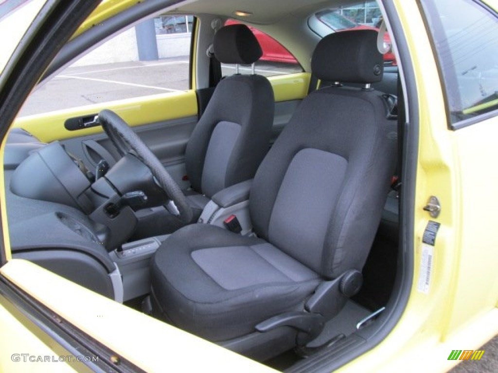 Black Interior 2004 Volkswagen New Beetle GLS Coupe Photo #58084269