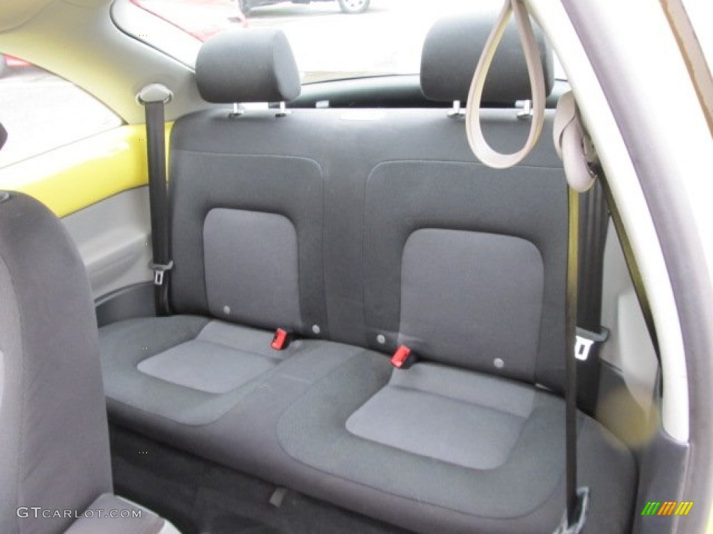 2004 Volkswagen New Beetle GLS Coupe Interior Color Photos