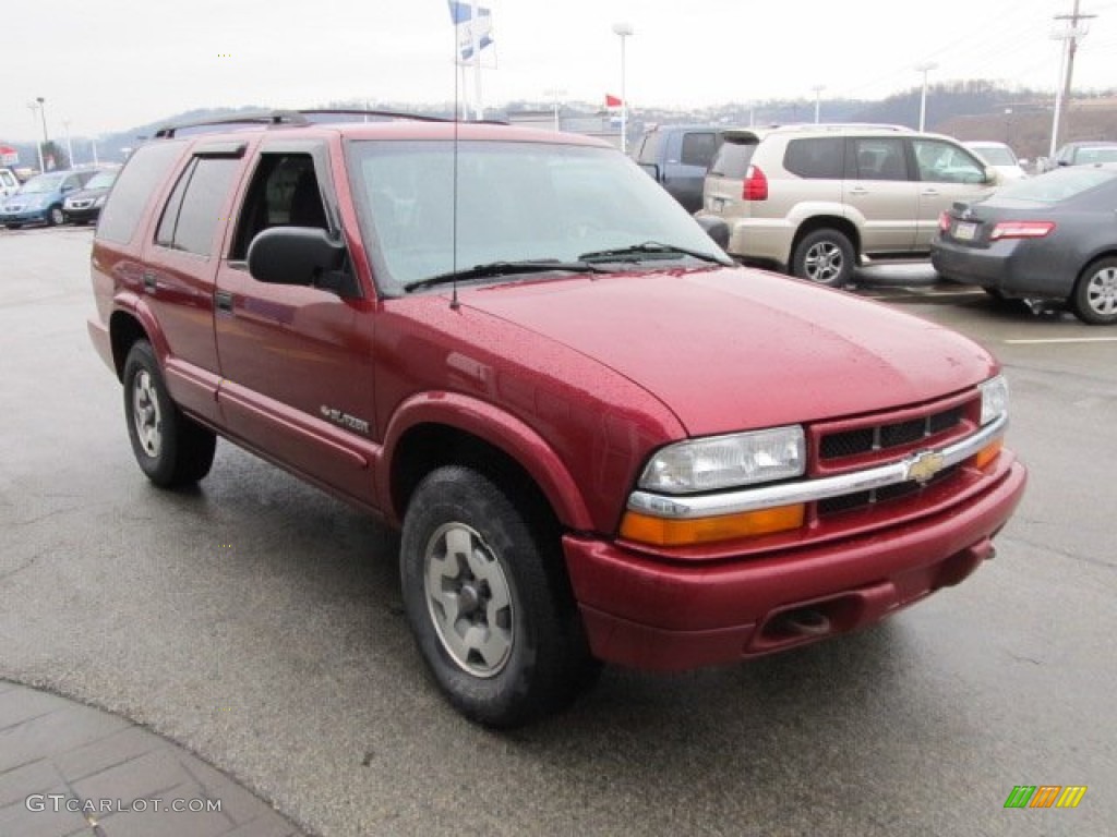 2002 Blazer LS 4x4 - Dark Cherry Red Metallic / Graphite photo #8