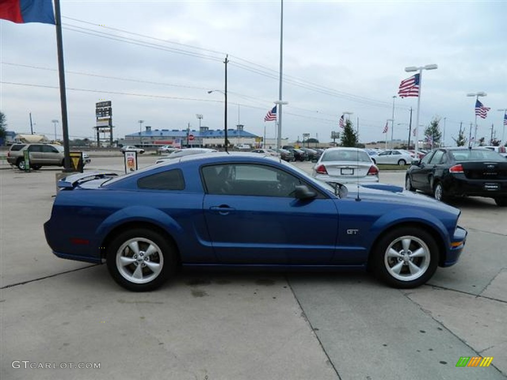 2007 Mustang GT Premium Coupe - Vista Blue Metallic / Dark Charcoal photo #4