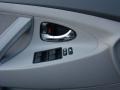 Super White - Camry LE Photo No. 18