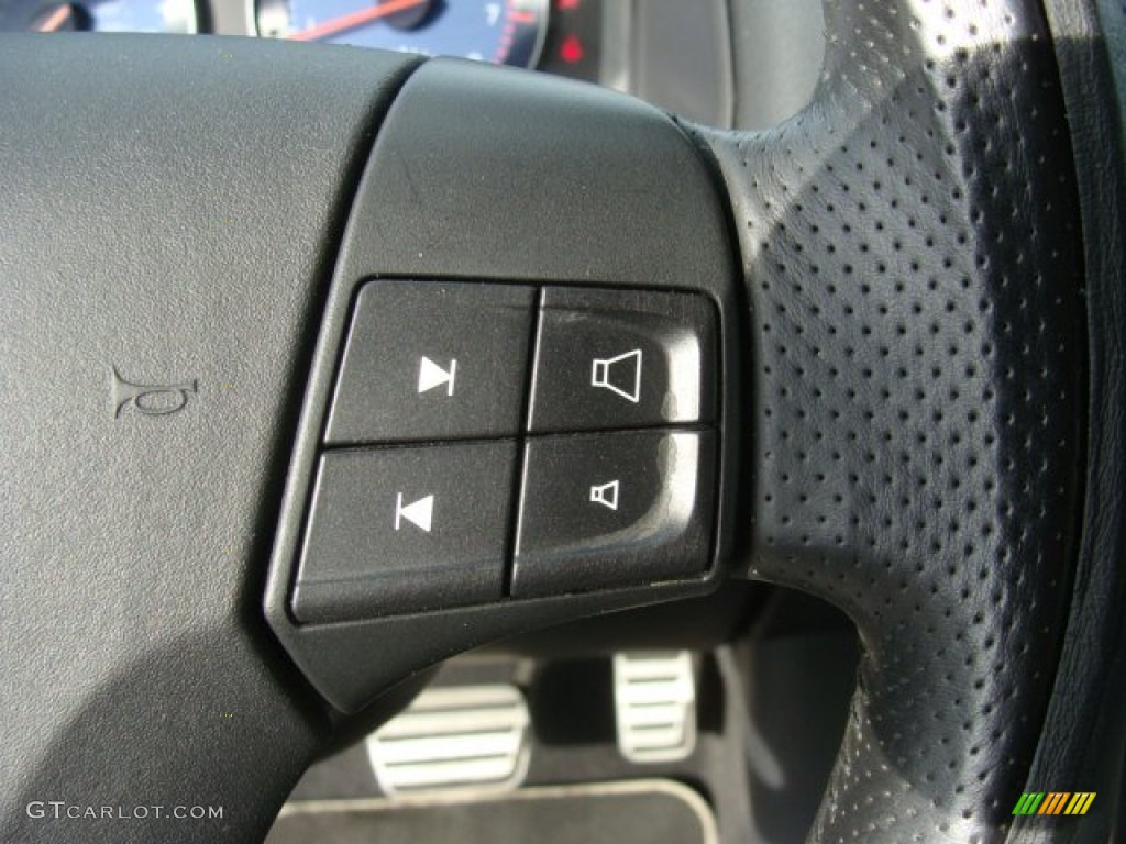 2008 Volvo C30 T5 Version 2.0 R-Design Controls Photo #58096229