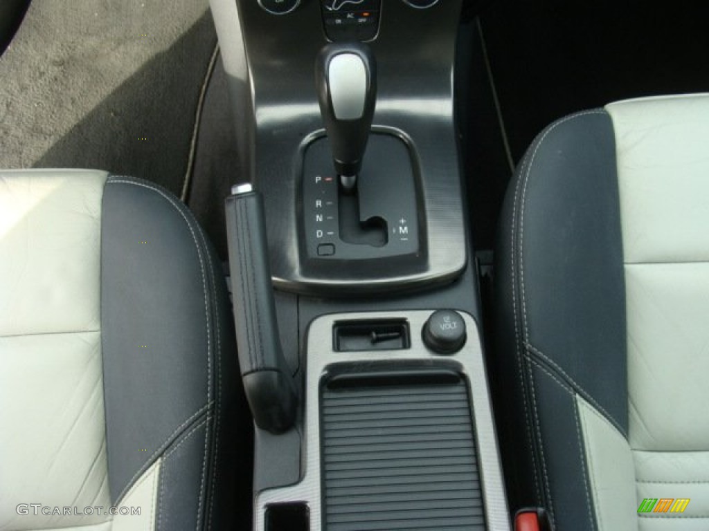 2008 C30 T5 Version 2.0 R-Design - Black Sapphire Metallic / Off Black/Cream photo #19