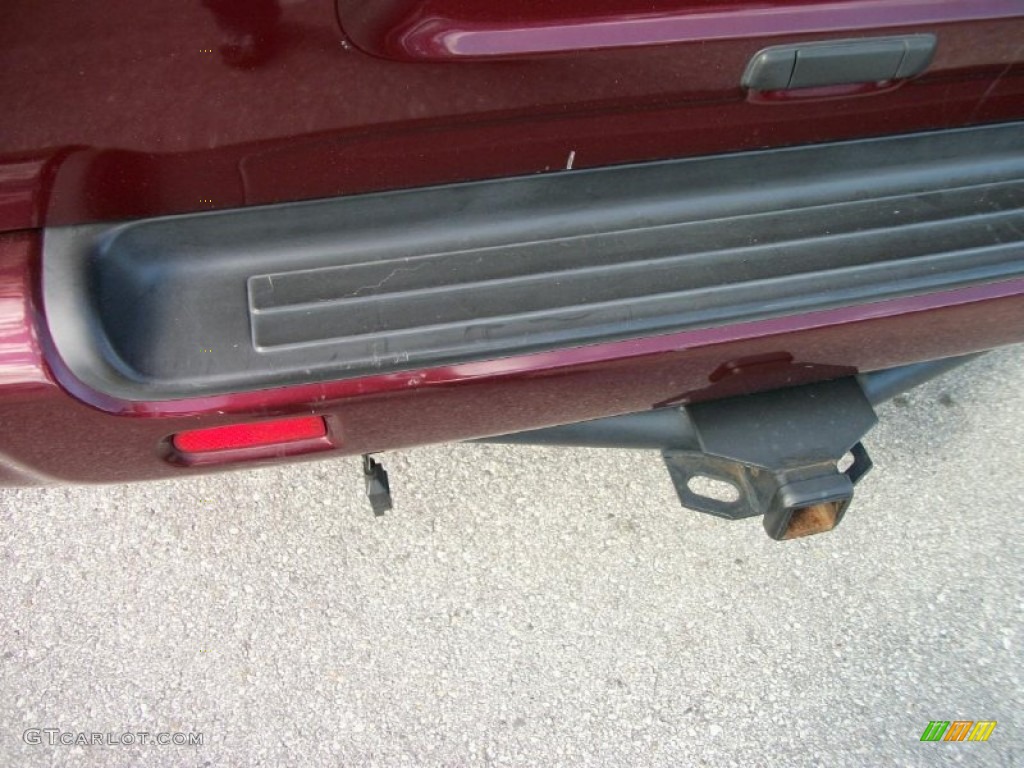 2003 Pathfinder SE - Merlot Red Pearl / Beige photo #6