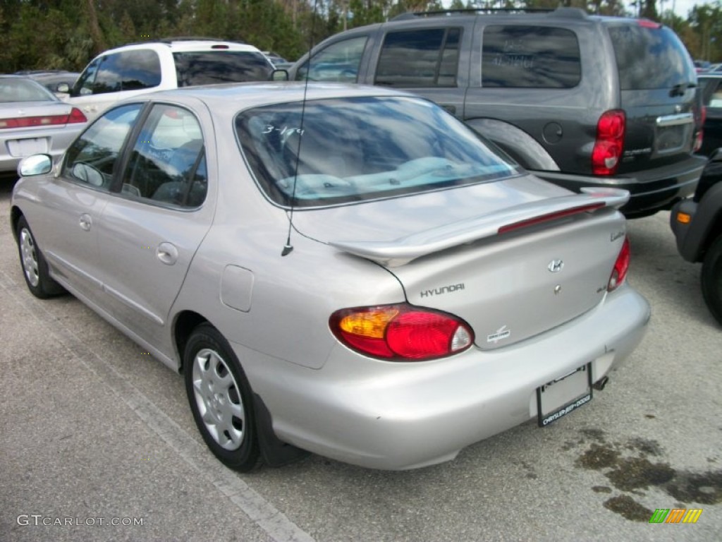 2000 Elantra GLS Sedan - Sandalwood / Gray photo #2