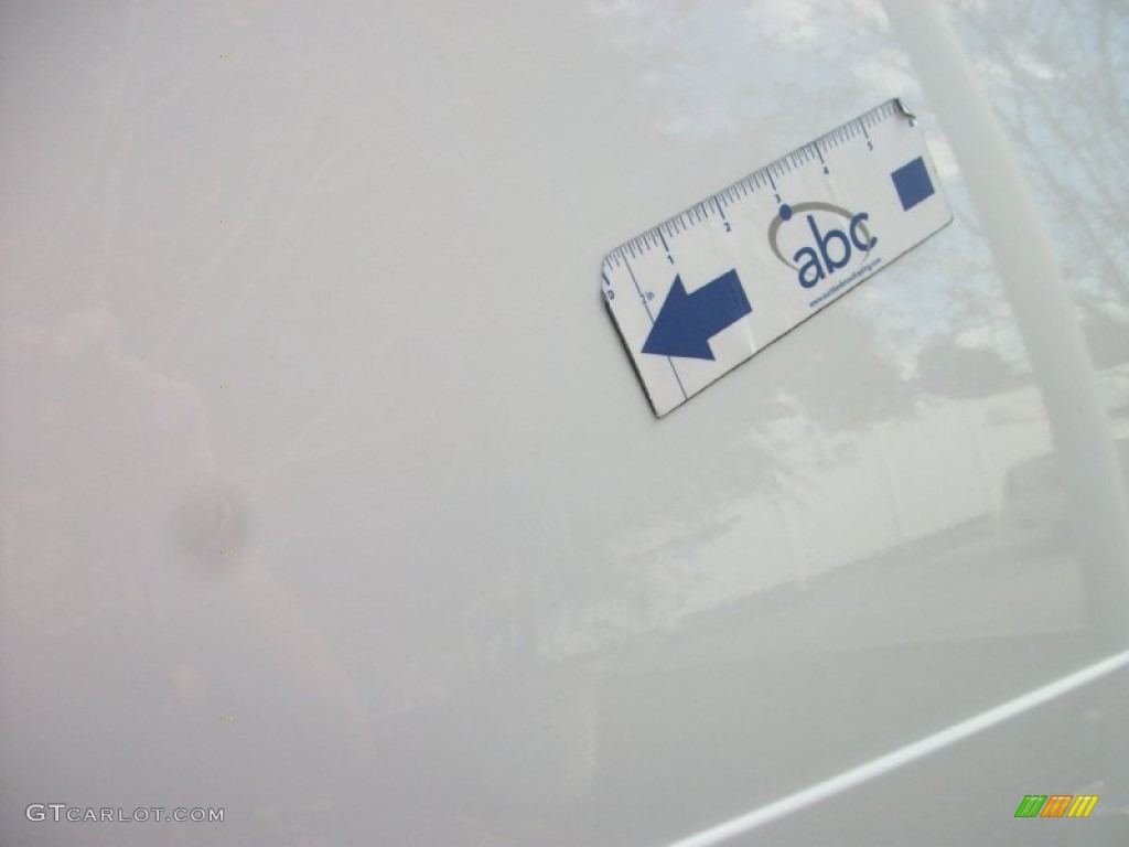 2007 E Series Van E250 Commercial - Oxford White / Medium Flint Grey photo #24