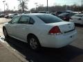 Summit White - Impala LT Photo No. 17