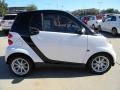 Crystal White - fortwo passion coupe Photo No. 5