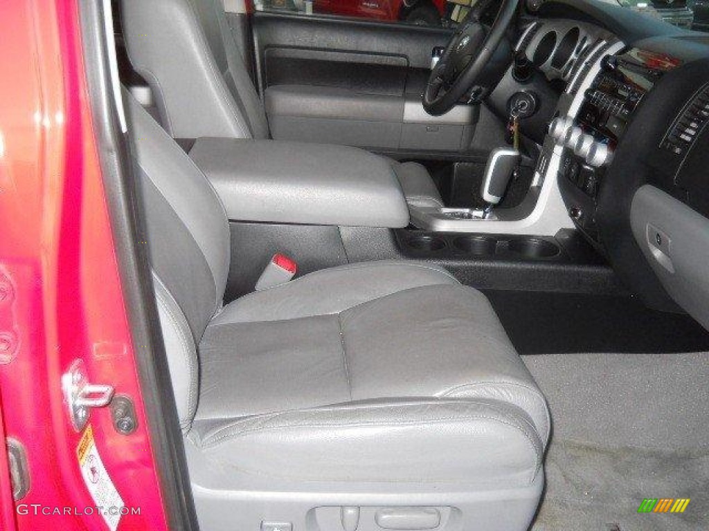 2007 Tundra Limited Double Cab - Radiant Red / Graphite Gray photo #17