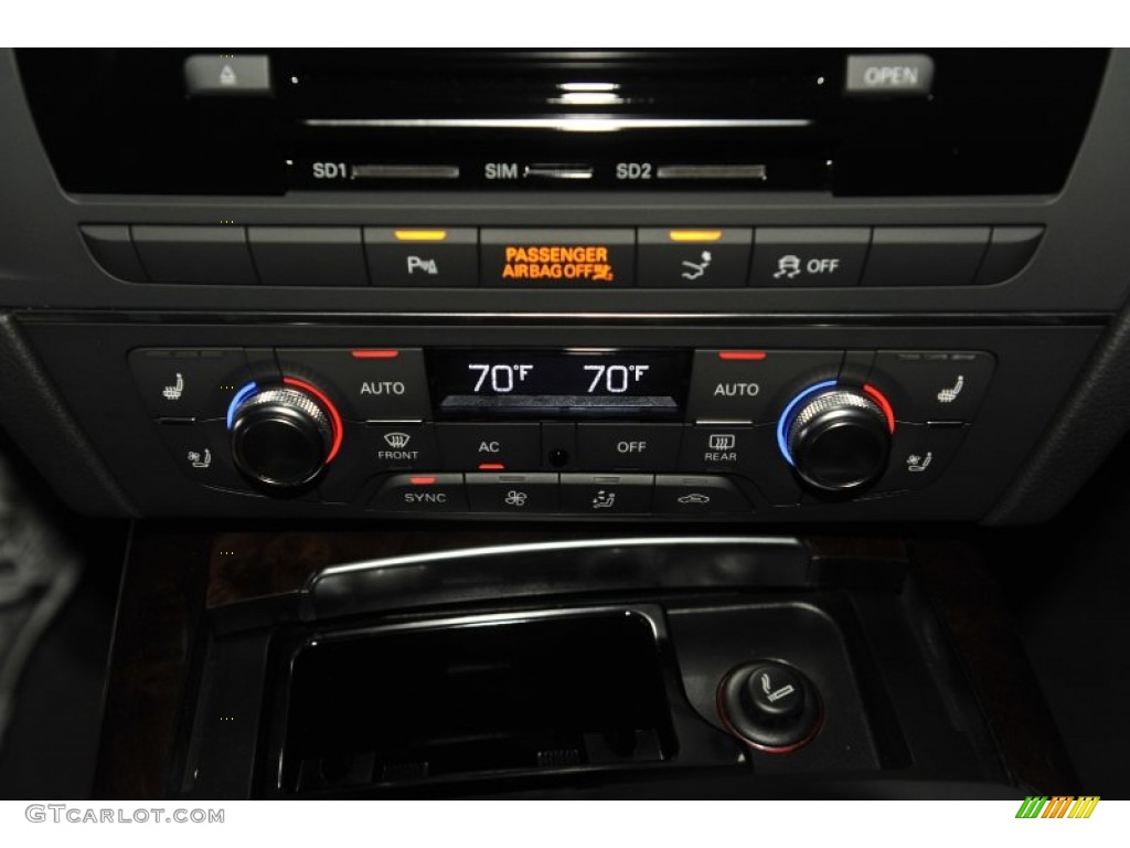 2012 Audi A7 3.0T quattro Premium Controls Photo #58112695