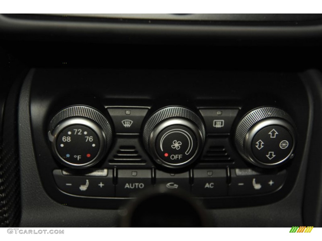 2012 Audi R8 Spyder 5.2 FSI quattro Controls Photo #58113356