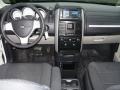 Stone White - Grand Caravan SE Photo No. 13