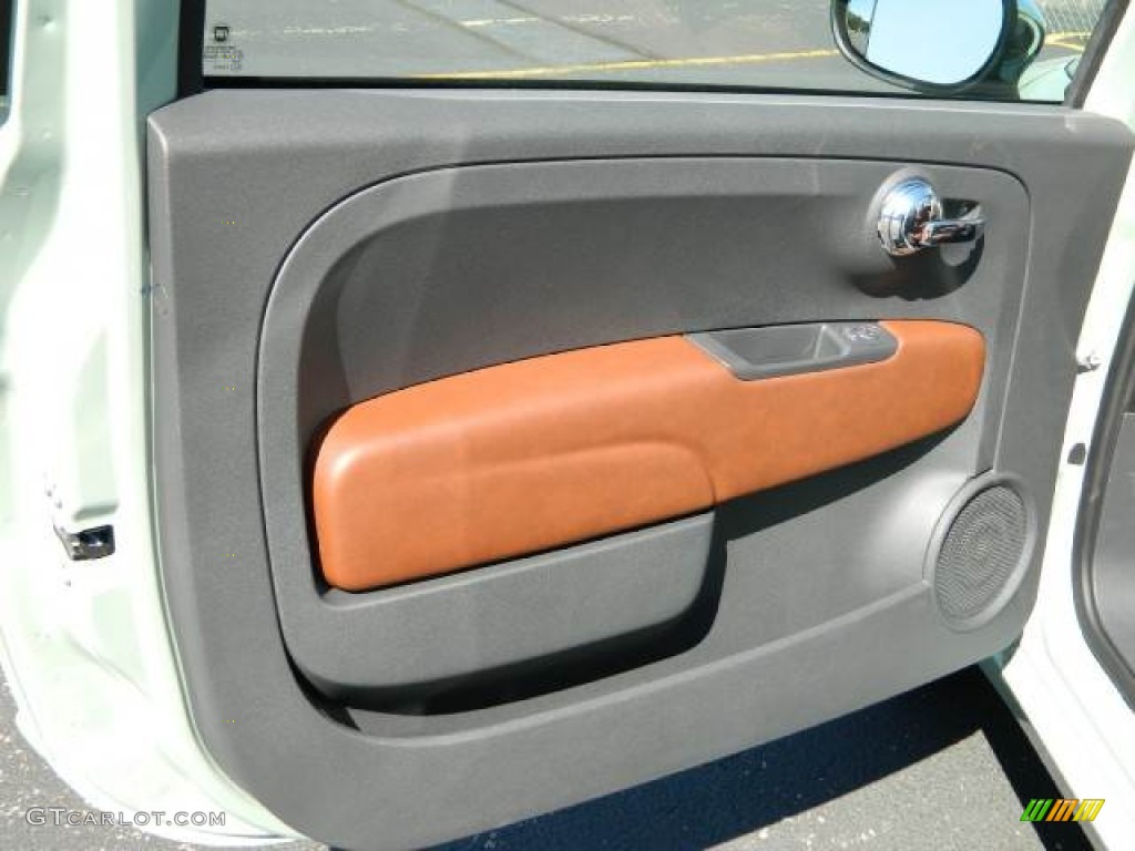 2012 Fiat 500 c cabrio Lounge Pelle Marrone/Avorio (Brown/Ivory) Door Panel Photo #58118537