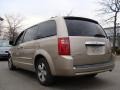 2009 Light Sandstone Metallic Dodge Grand Caravan SXT  photo #11