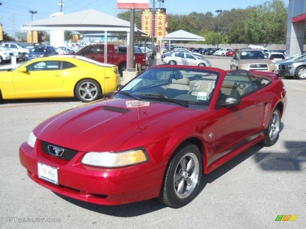 2000 Mustang V6 Convertible - Laser Red Metallic / Medium Parchment photo #17