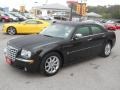 Brilliant Black - 300 C HEMI Photo No. 3