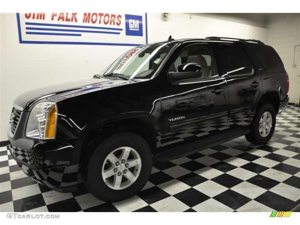 2011 Yukon SLT 4x4 - Onyx Black / Light Tan photo #1