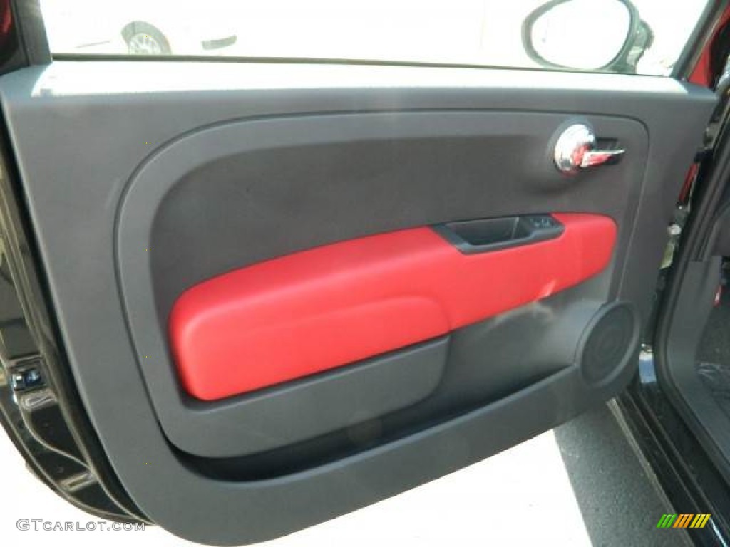 2012 Fiat 500 c cabrio Lounge Pelle Rosso/Nera (Red/Black) Door Panel Photo #58120871