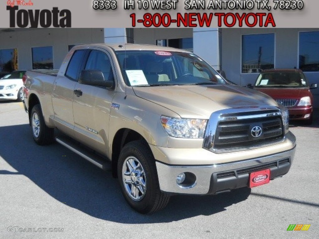 Sandy Beach Metallic Toyota Tundra