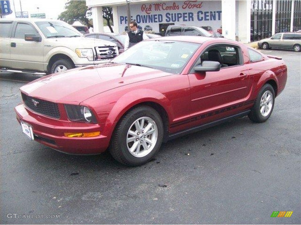 2007 Mustang V6 Premium Coupe - Redfire Metallic / Dark Charcoal photo #16